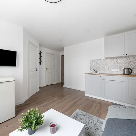 아파트 Bright, Cozy 5 Min Walk To Old Town *