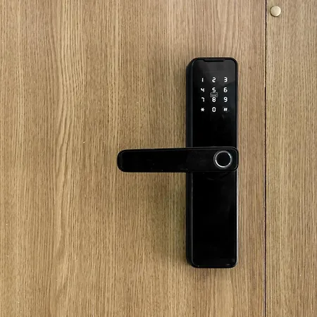 Bright, Cozy 5 Min Walk To Old Town Вильнюс