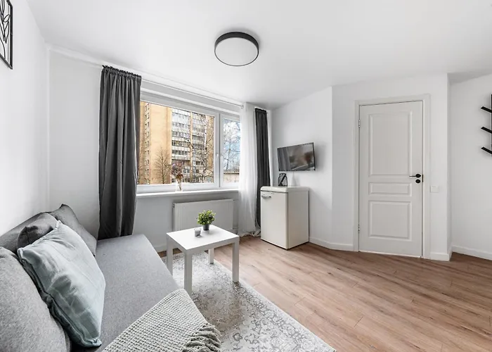 Apartment Bright, Cozy 5 Min Walk To Old Town *