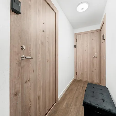 Bright, Cozy 5 Min Walk To Old Town * Vilnius